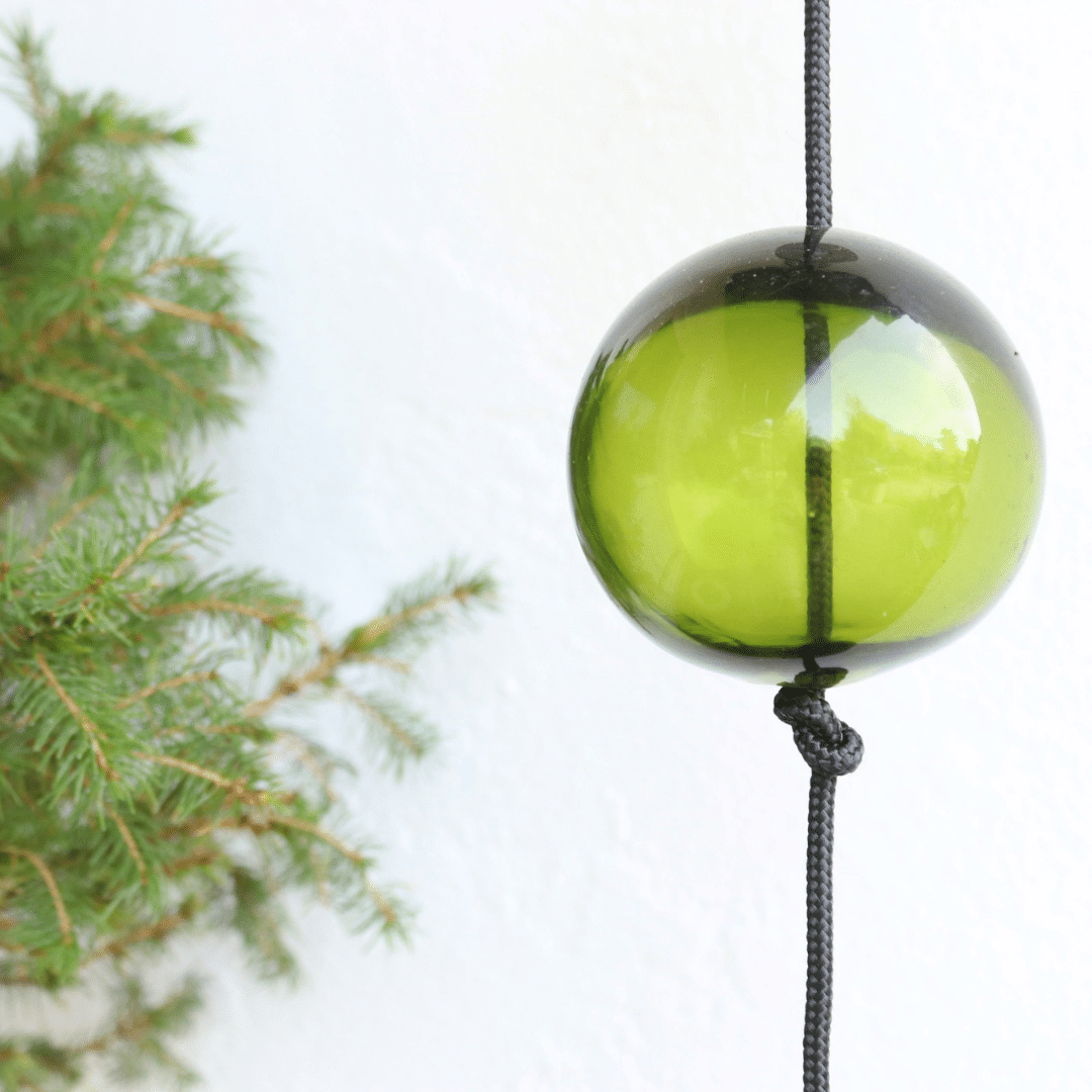 Amorous filosofi overtro Glas kugle oliven grøn str. M - Nordic By Hand