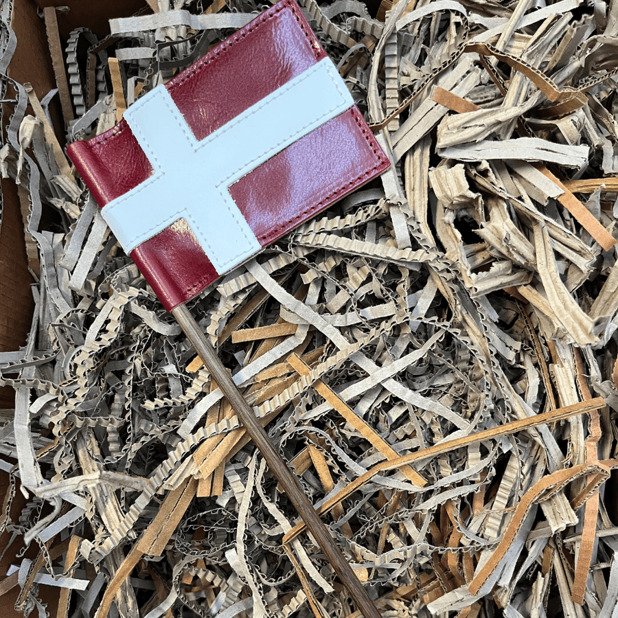 Læderflag på pind Røget eg
