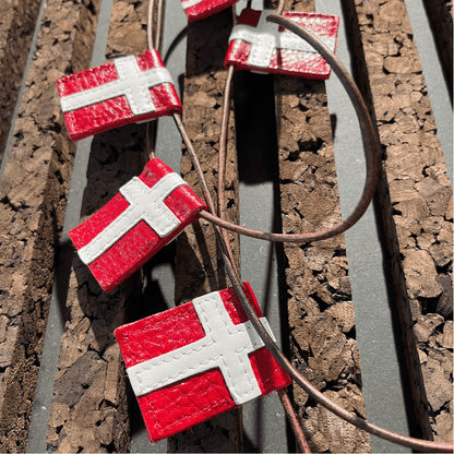 Flagranke 150 cm med 5 flag i restskind
